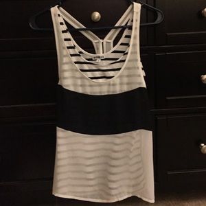 Black and white express tank