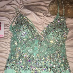 Gorgeous dress