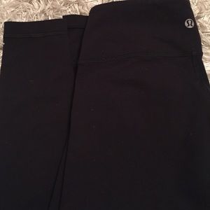 WORN ONCE- LULULEMON WUNDER UNDER LEGGINGS.
