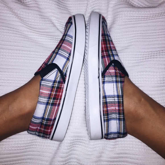 Plaid slip ons