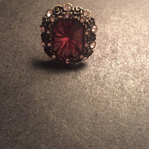 Ring - Picture 2 of 2