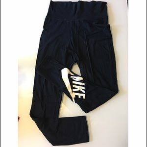 Nike leggings