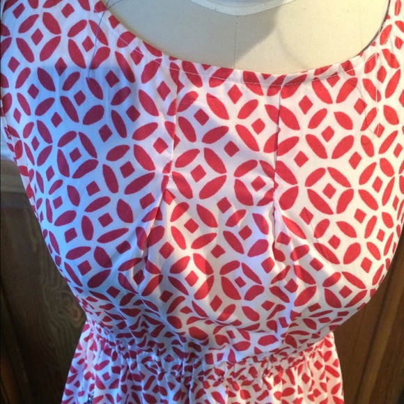 ‼️SALE‼️Coral Print Dress DONATED @5PM EST - Picture 4 of 4