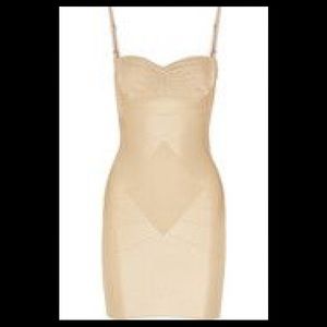 NWT Nude dMondaine ResultWear Grace Strapless Slip