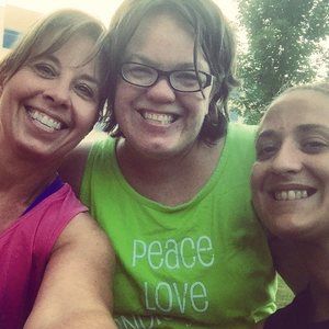 Meet your Posher, Joy