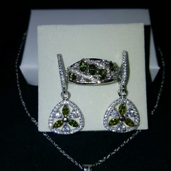 925 Sterling Silver, Green Tourmaline & AAA Grade