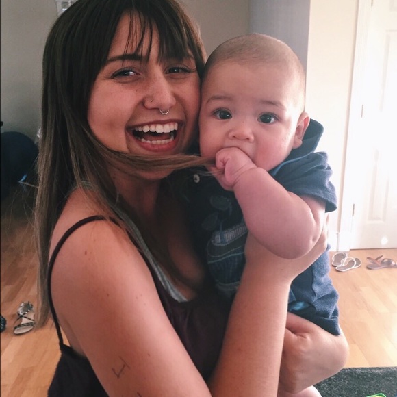 Meet your Posher, Khya - Picture 1 of 1