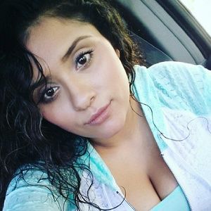 Meet your Posher, Cristal