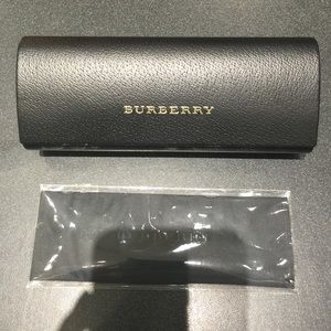 🌟SALE🌟Authentic Burberry case