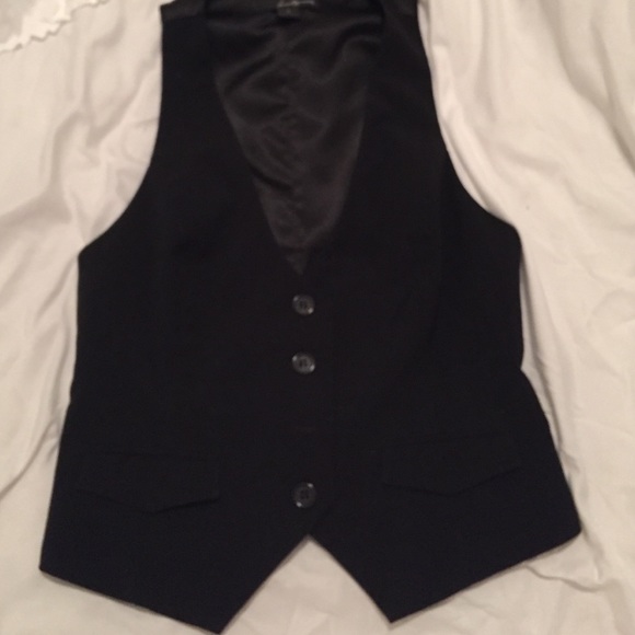 F21 back vest