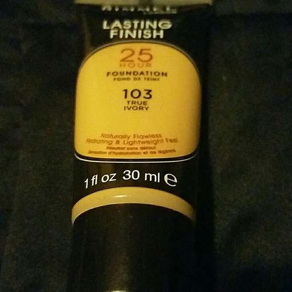 3 Rimmel Lasting Finish for 15