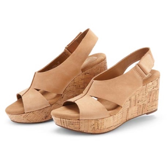 clarks lizzie wedges