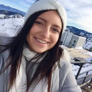 Meet your Posher, Ashlee