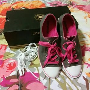 Charcoal and pink Women's converse