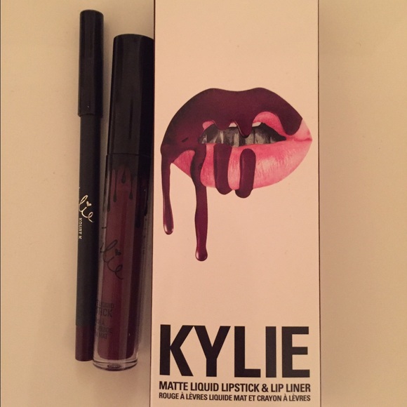 Kylie Cosmetics Kourt K Lip Kit