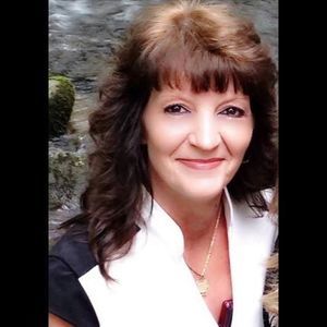 Meet your Posher, Gail