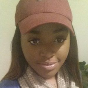 Meet your Posher, Jasmine