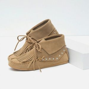 Zara studded leather ankle boots (6438)