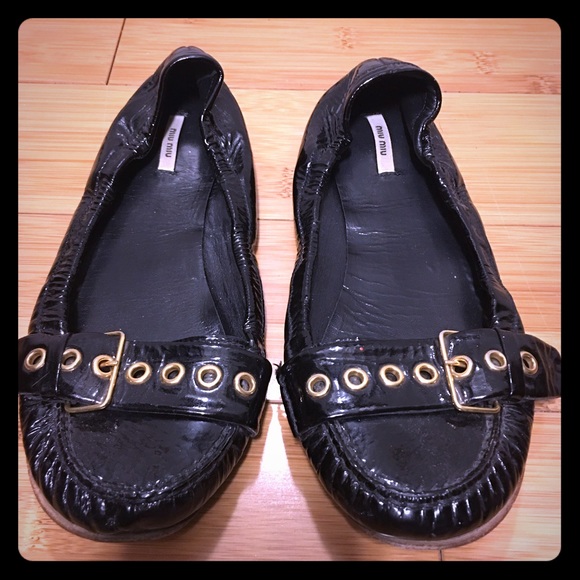 Miu Mui black patent flats - Picture 1 of 4