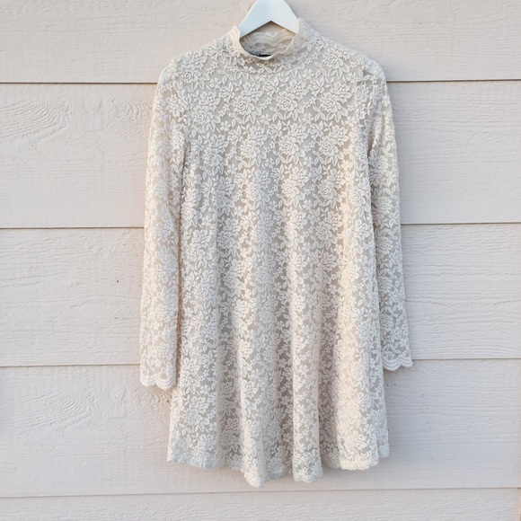 Dresses & Skirts - Audrey 3+1 Cream Laced Dress