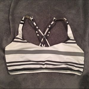 Lululemon sports bra