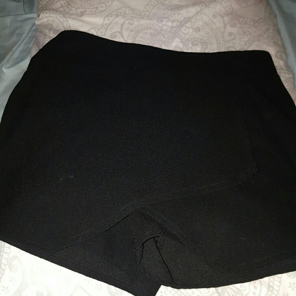 Skort