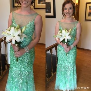 Sherri Hill Prom Dress