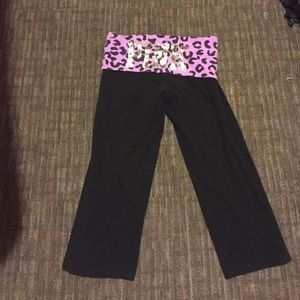 Victoria's Secret PINK yoga cropped pant