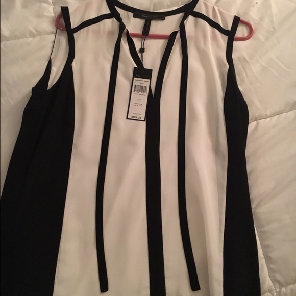 BCBG Lanci Silk Top! - Picture 3 of 3