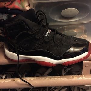 Bred 11s