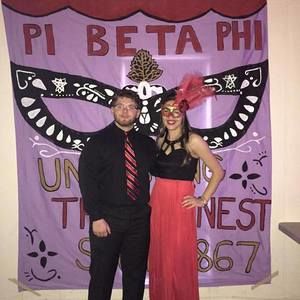 Meet your Posher, Chloe