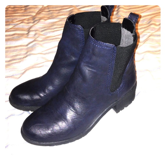 Dark Navy Chelsea Boots