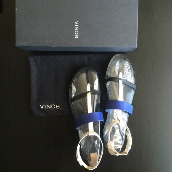 ❤️SOLD❤️Vince Crete Sandal - Picture 2 of 4