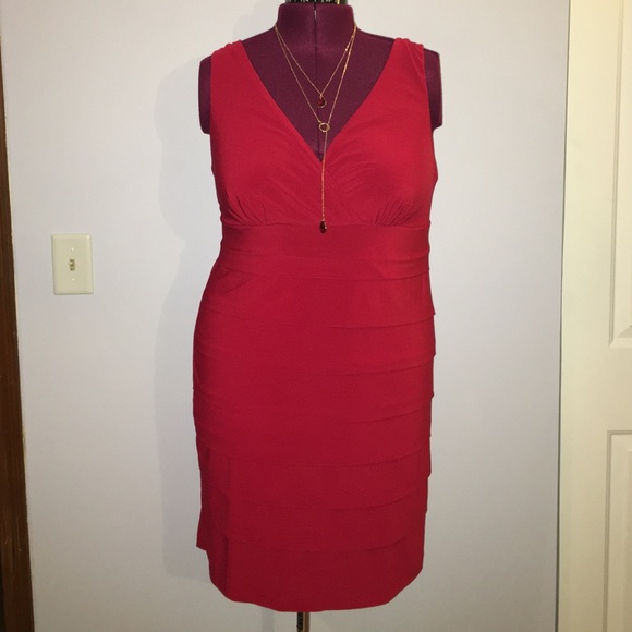 JFW Dresses & Skirts - JFW Red Tiered Torso Stretch Dress size 2X