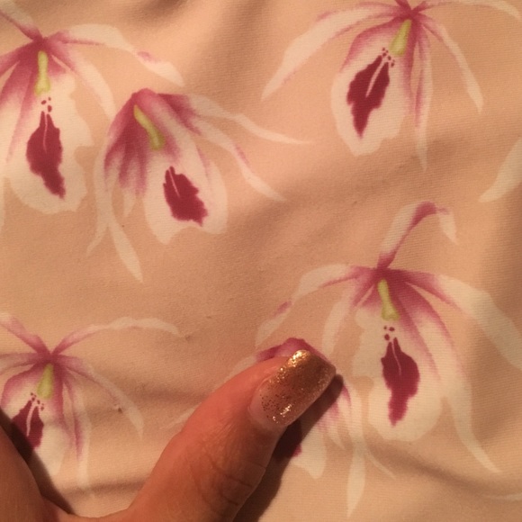 ✨SOLD✨ Island Orchid Florence - Picture 4 of 4