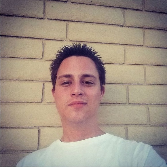 Meet your Posher, Robert - Picture 3 of 4