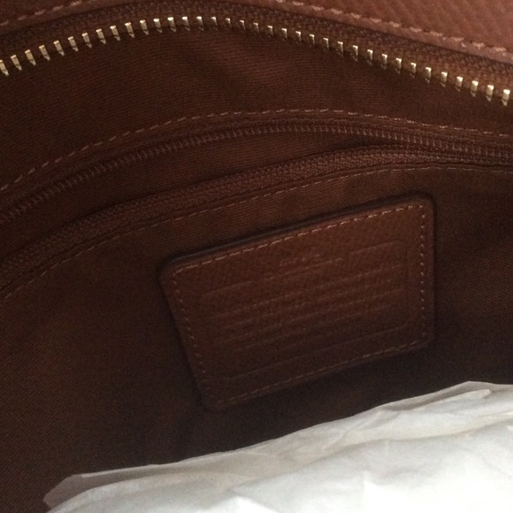 NWT 🔶 COACH Crossgrain Zip Top Tote - Picture 4 of 4