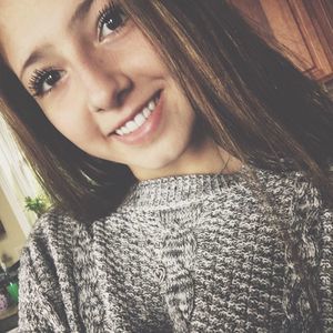 Meet your Posher, Brooke