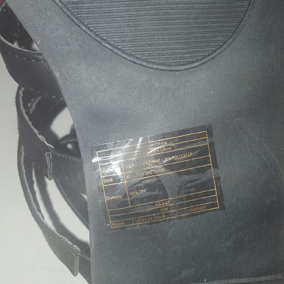 SOLD OUT TORRID TALL GLADIATOR SANDALS SZ 12 BLACK - Picture 3 of 4