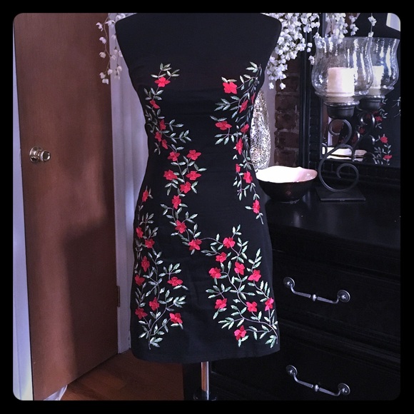 Guess embroidered flower dress