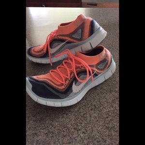 Nike flyknit free 5.0