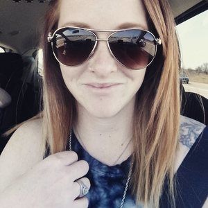 Meet your Posher, Kayla