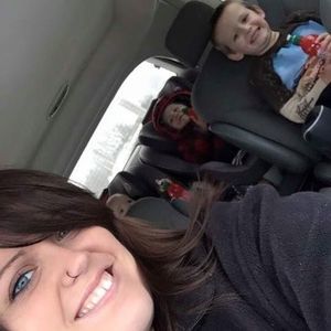 Meet your Posher, Fleasha