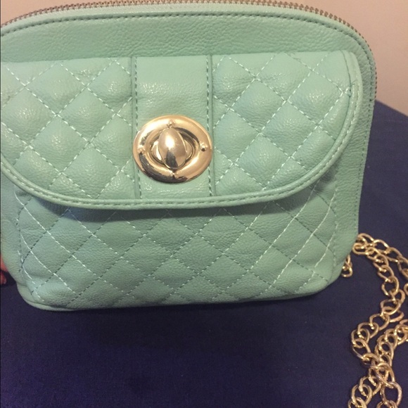 Steven Madden Chained Bag