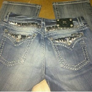 Holding for saint Miss Me Jeans