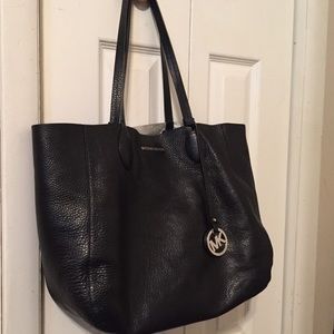Reversible Michael Kors bag