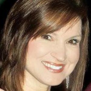 Meet your Posher, Fay