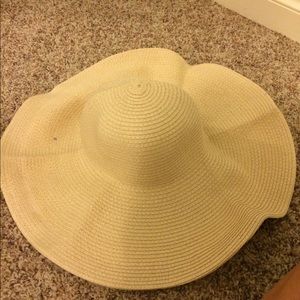 Sun hat