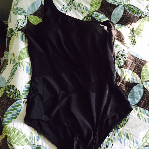 One piece bathing suit