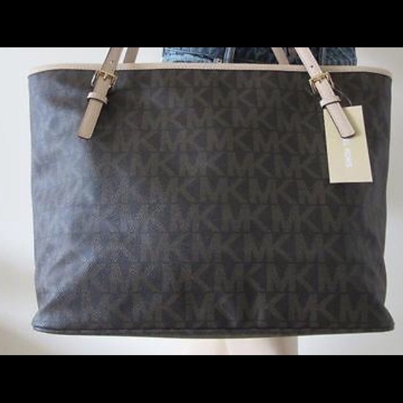 NWT Michael Kors Jet Set Diaper Bag Tote Crossbody - Picture 1 of 3